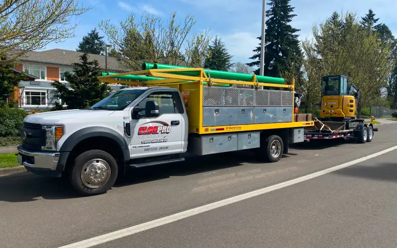 clog-pro-service-truck Clog Pro Service Truck with Digger on Trailer